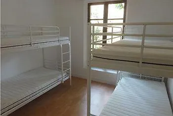 Auberge de jeunesse Women Bed Malakoff